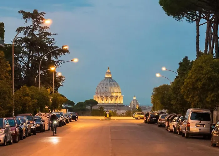 Piccolomini Vatican Suite